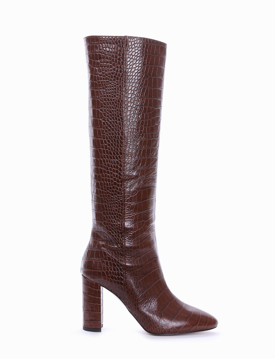 High heel boots heel 9 cm dark brown coconut
