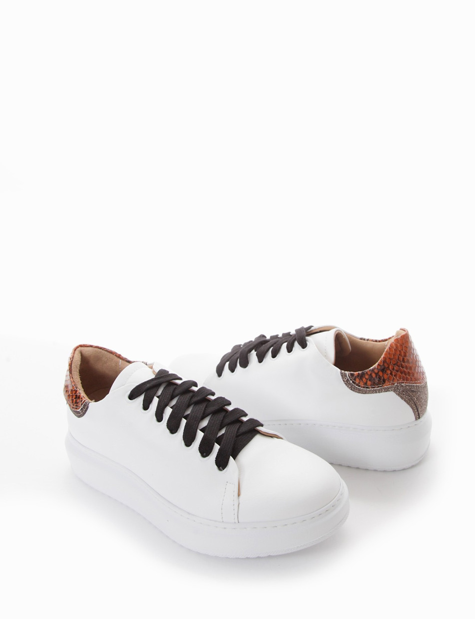 Sneakers white leather