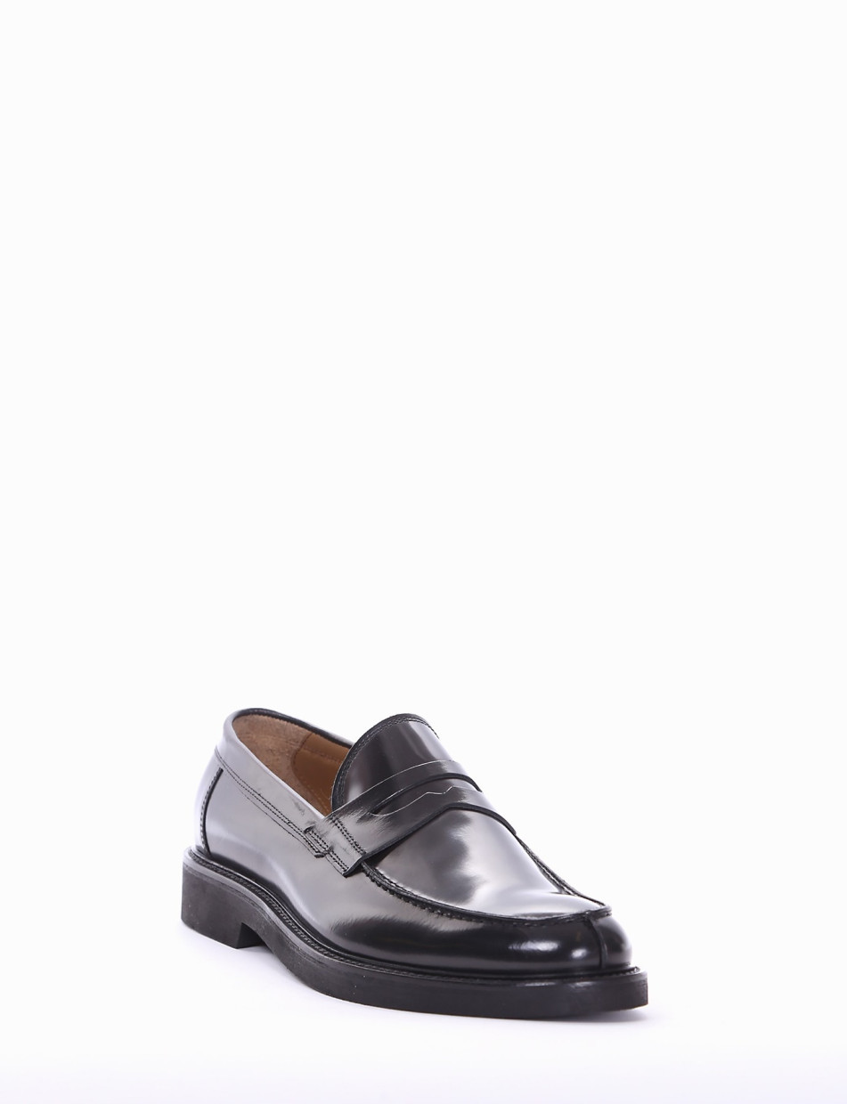 Loafers heel 2 cm black brushed