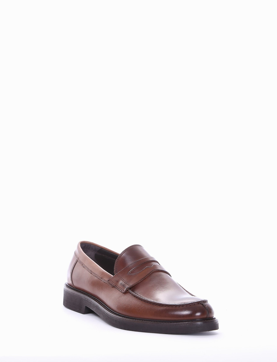 Loafers heel 2 cm brown leather