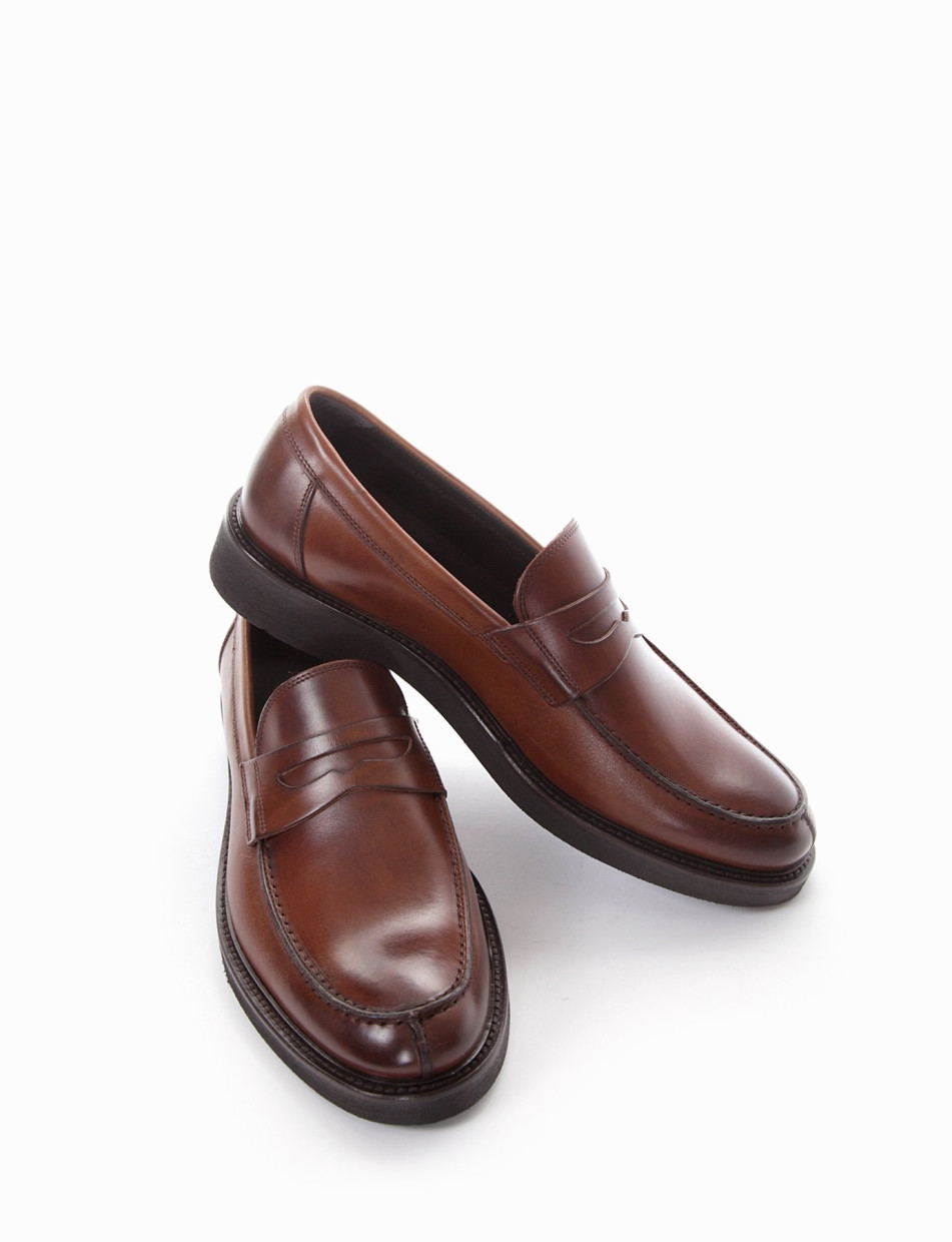 Loafers heel 2 cm brown leather