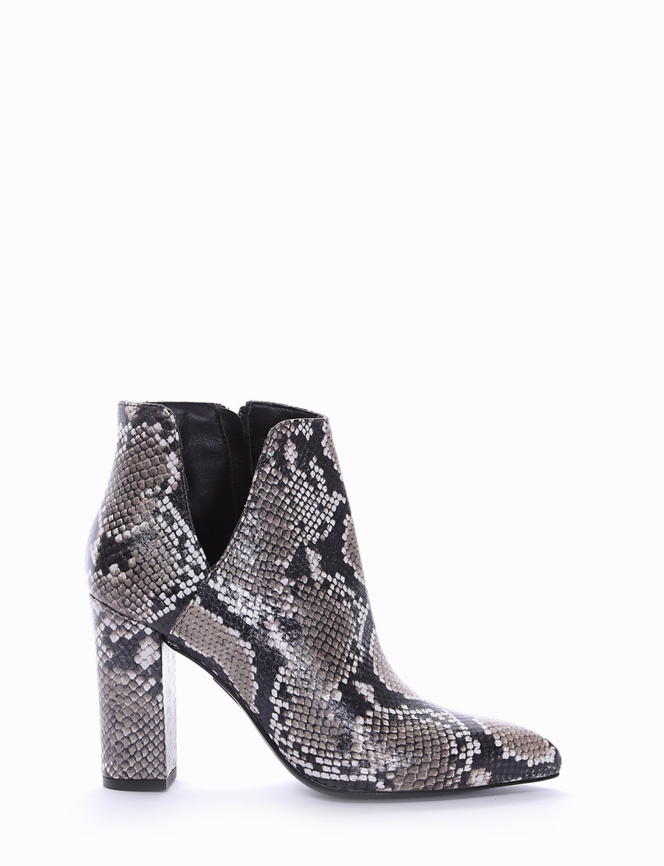 High heel ankle boots heel 8 cm multicolor python