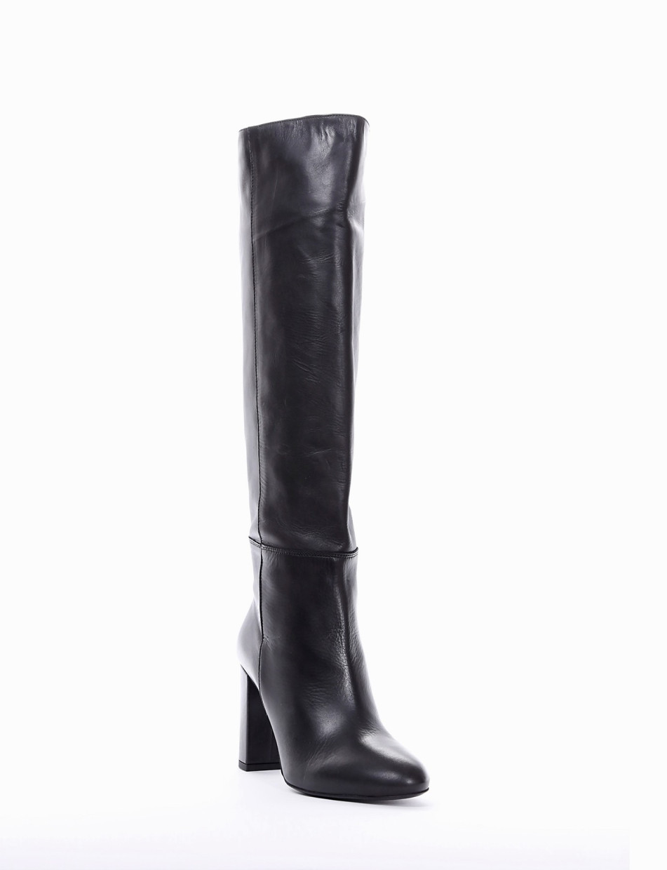 High heel boots heel 9 cm black leather