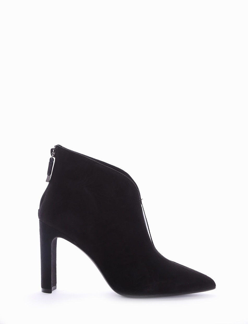 High heel ankle boots heel 9 cm black chamois