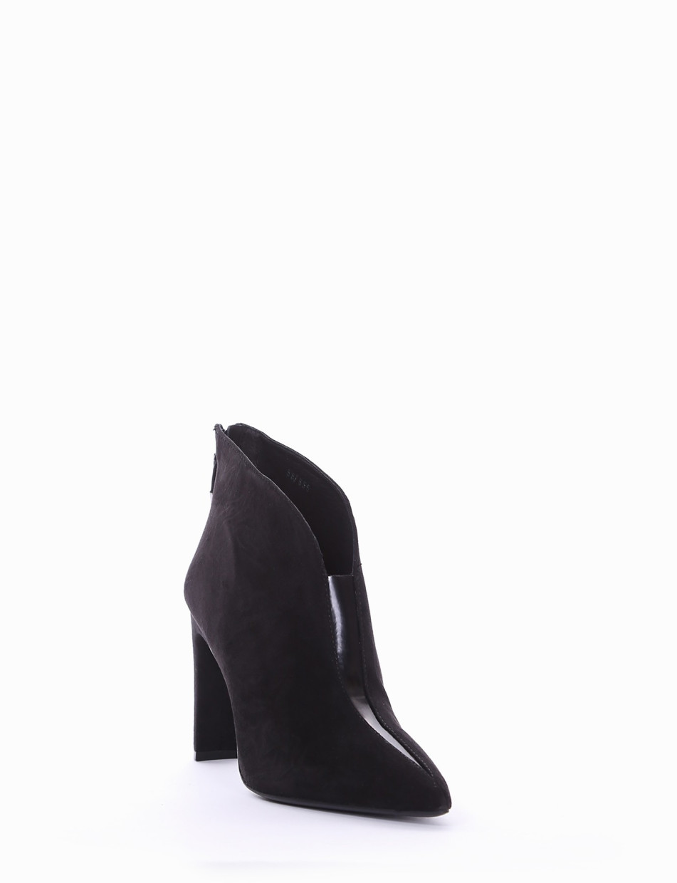 High heel ankle boots heel 9 cm black chamois