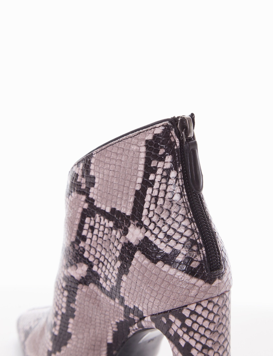 High heel ankle boots heel 9 cm pink python