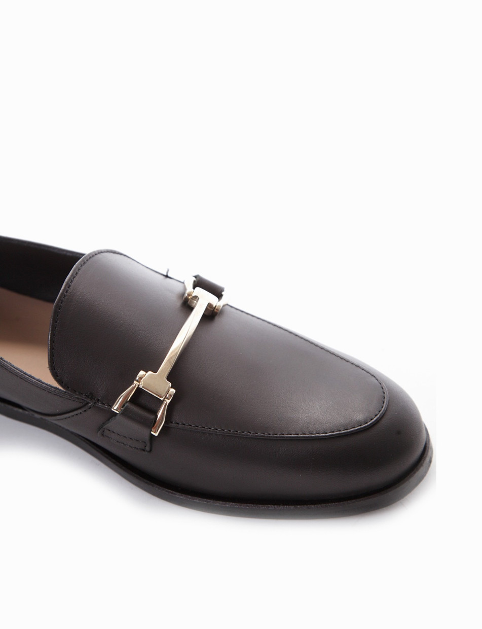 Loafers heel 1 cm black leather