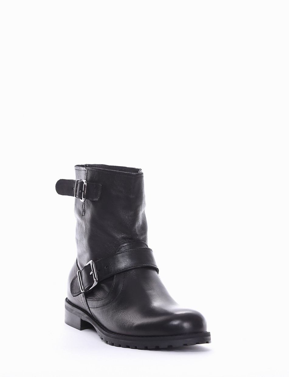 Low heel ankle boots heel 2 cm black leather