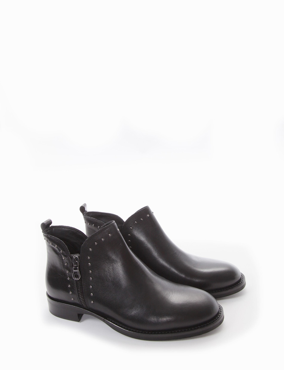 Low heel ankle boots heel 2 cm black leather