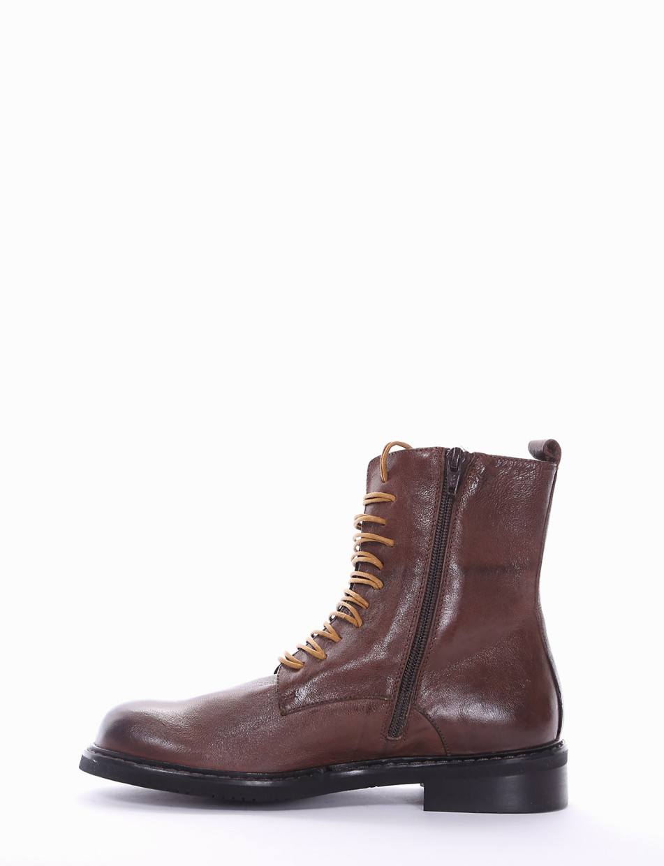 Combat boots heel 2 cm dark brown leather