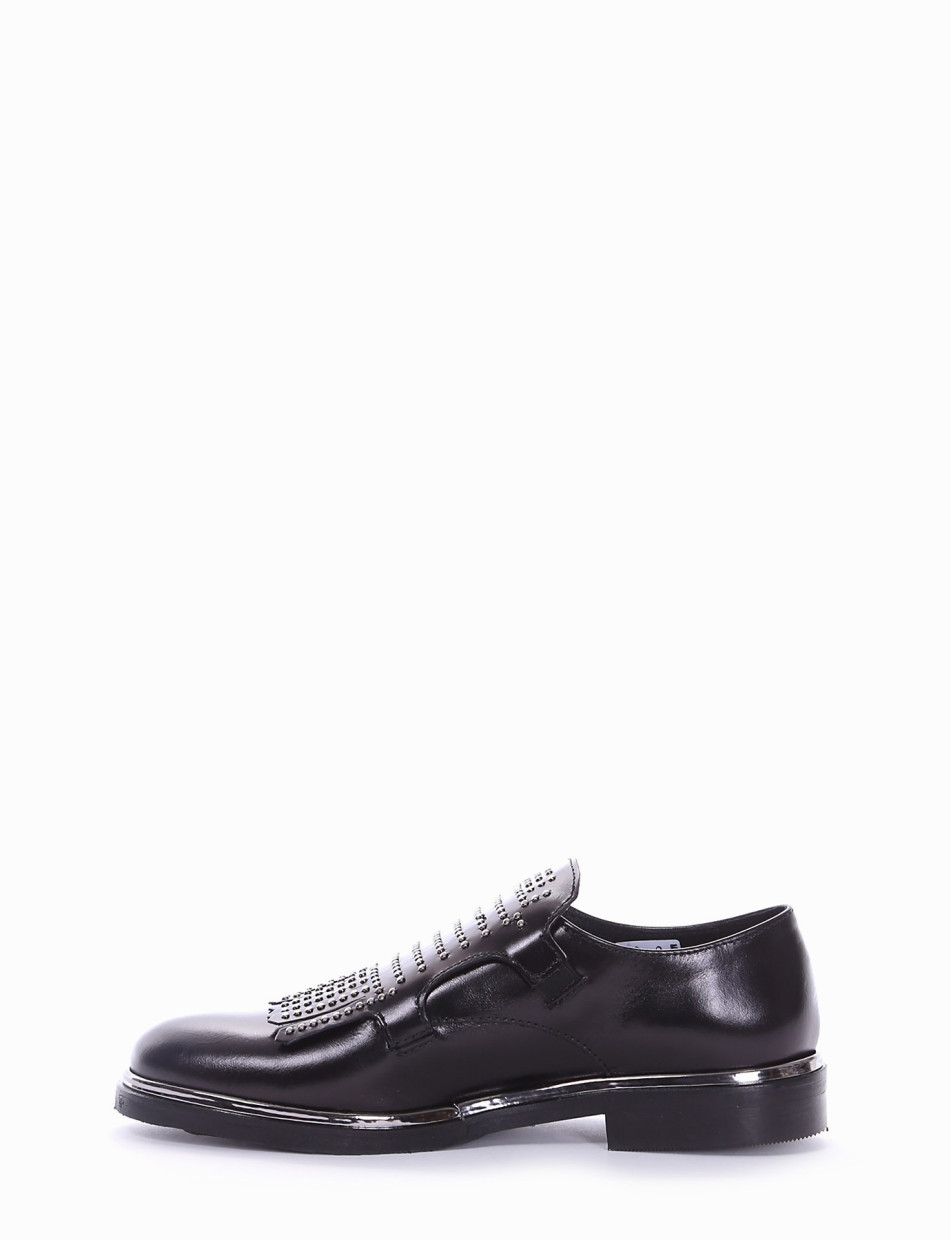 Lace-up shoes heel 2 cm black leather