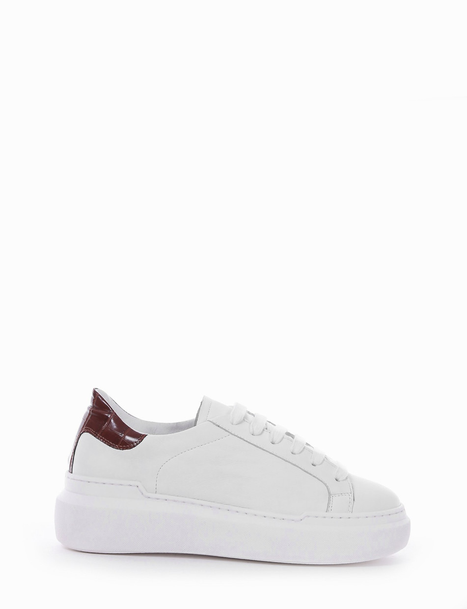 Sneakers white leather