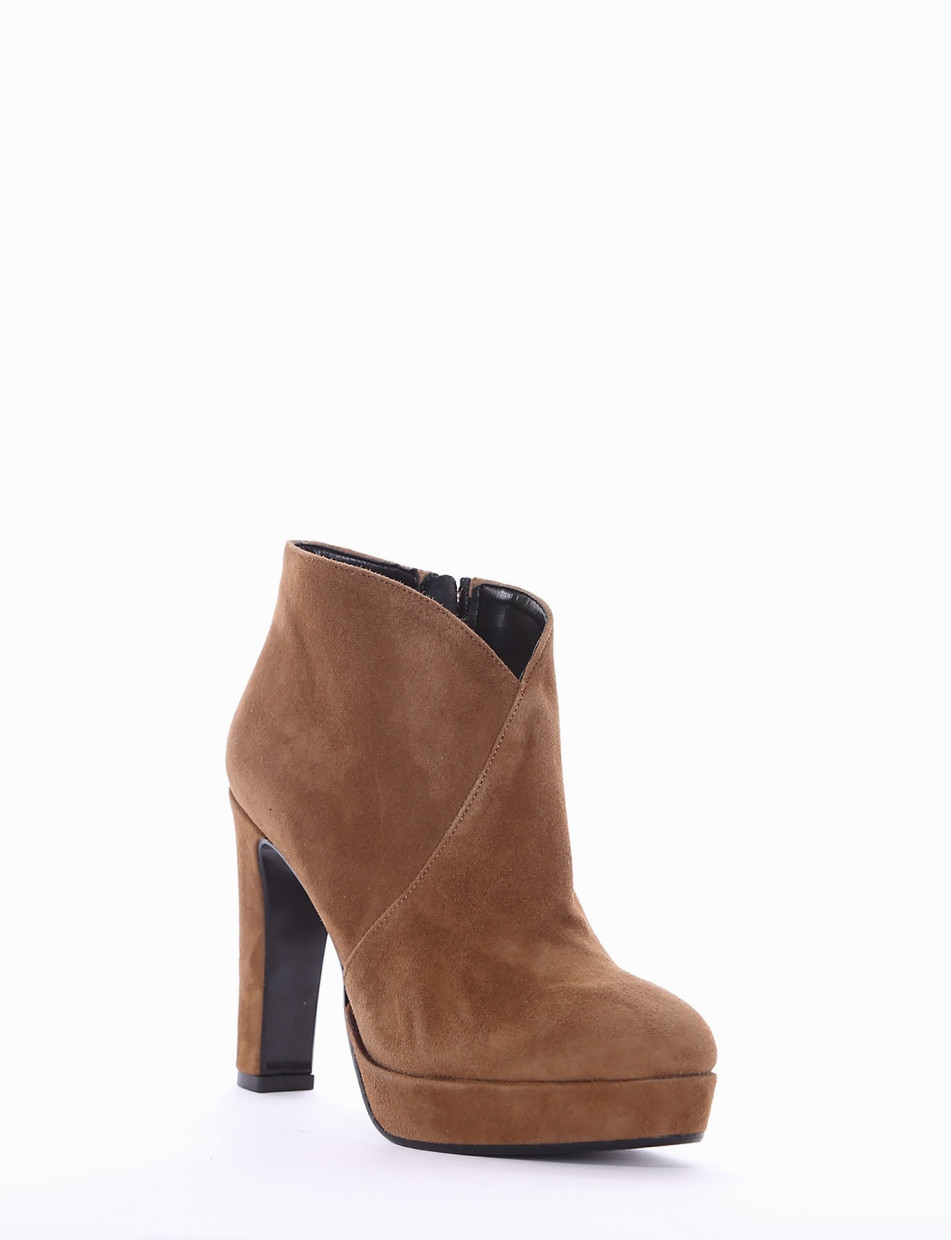 High heel ankle boots heel 8 cm brown chamois