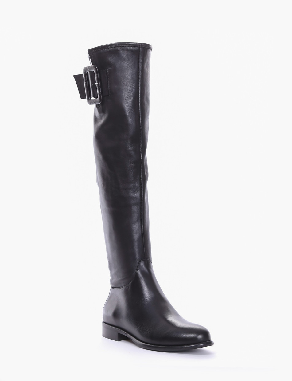 Low heel boots heel 2 cm black leather