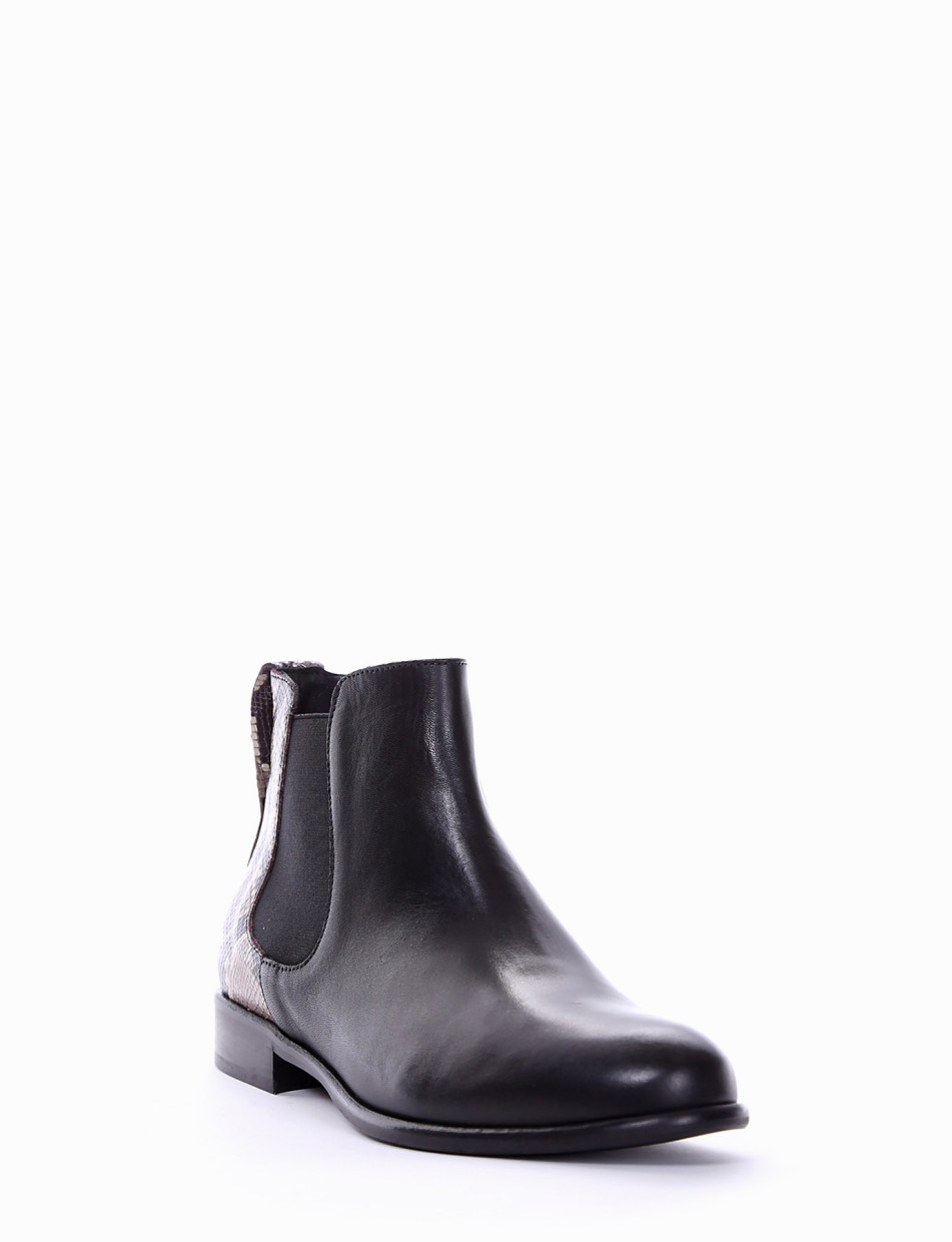 Low heel ankle boots heel 2 cm black leather