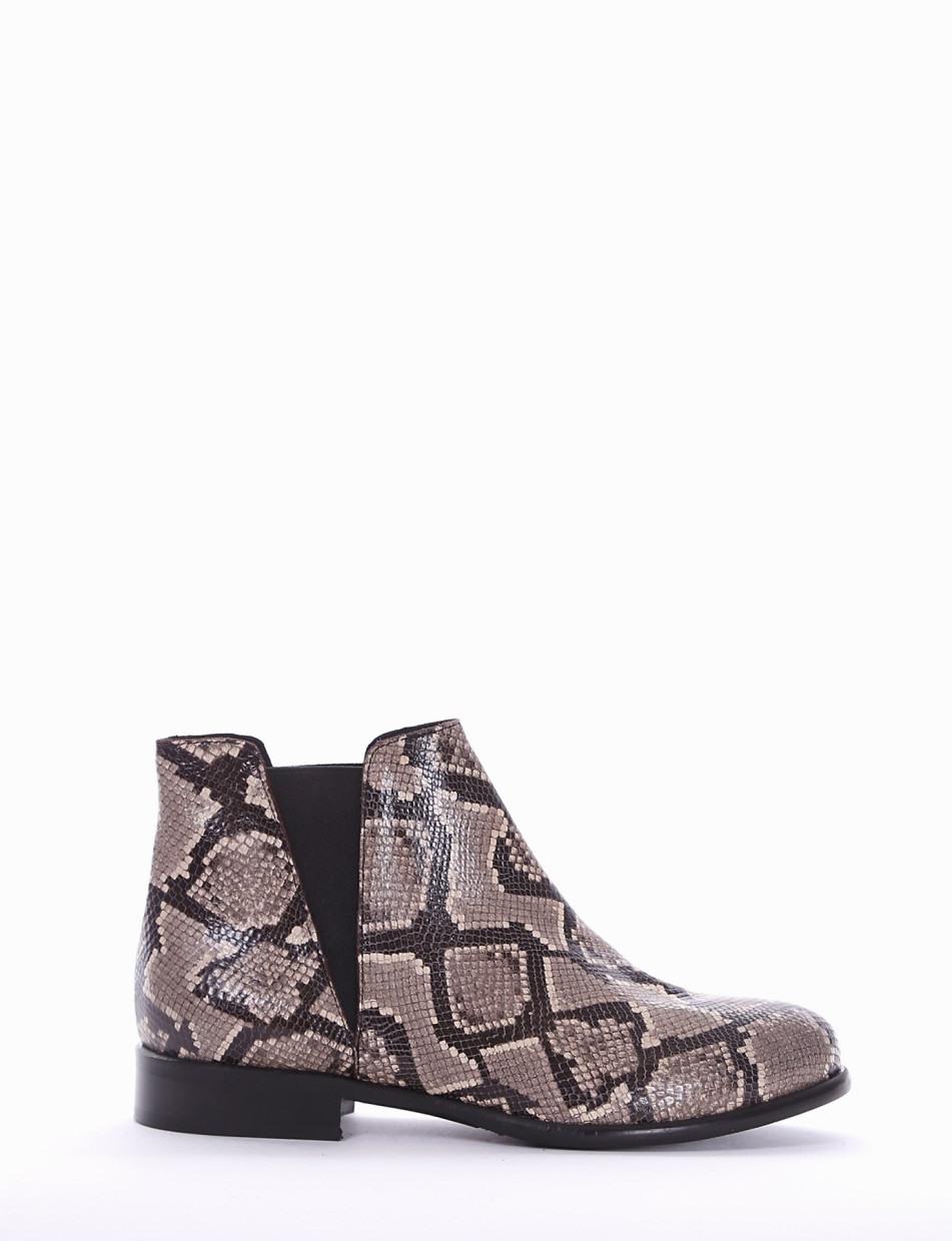 Low heel ankle boots heel 2 cm multicolor python