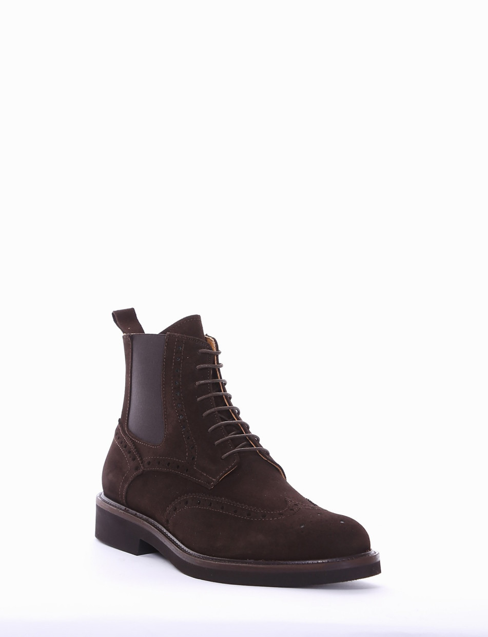 Ankle boots heel 2 cm dark brown chamois