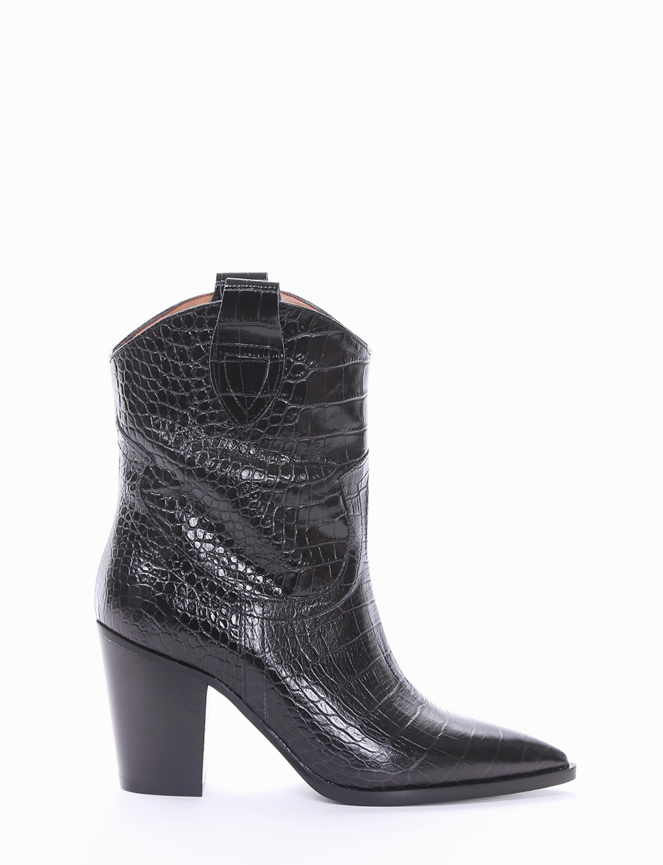 High heel ankle boots heel 8 cm black coconut