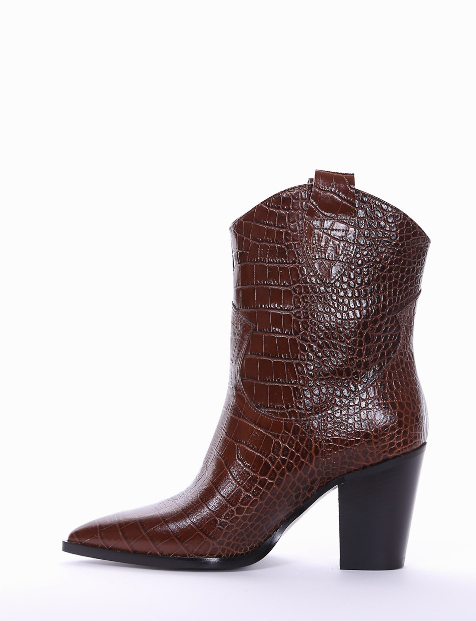 High heel ankle boots heel 8 cm dark brown coconut