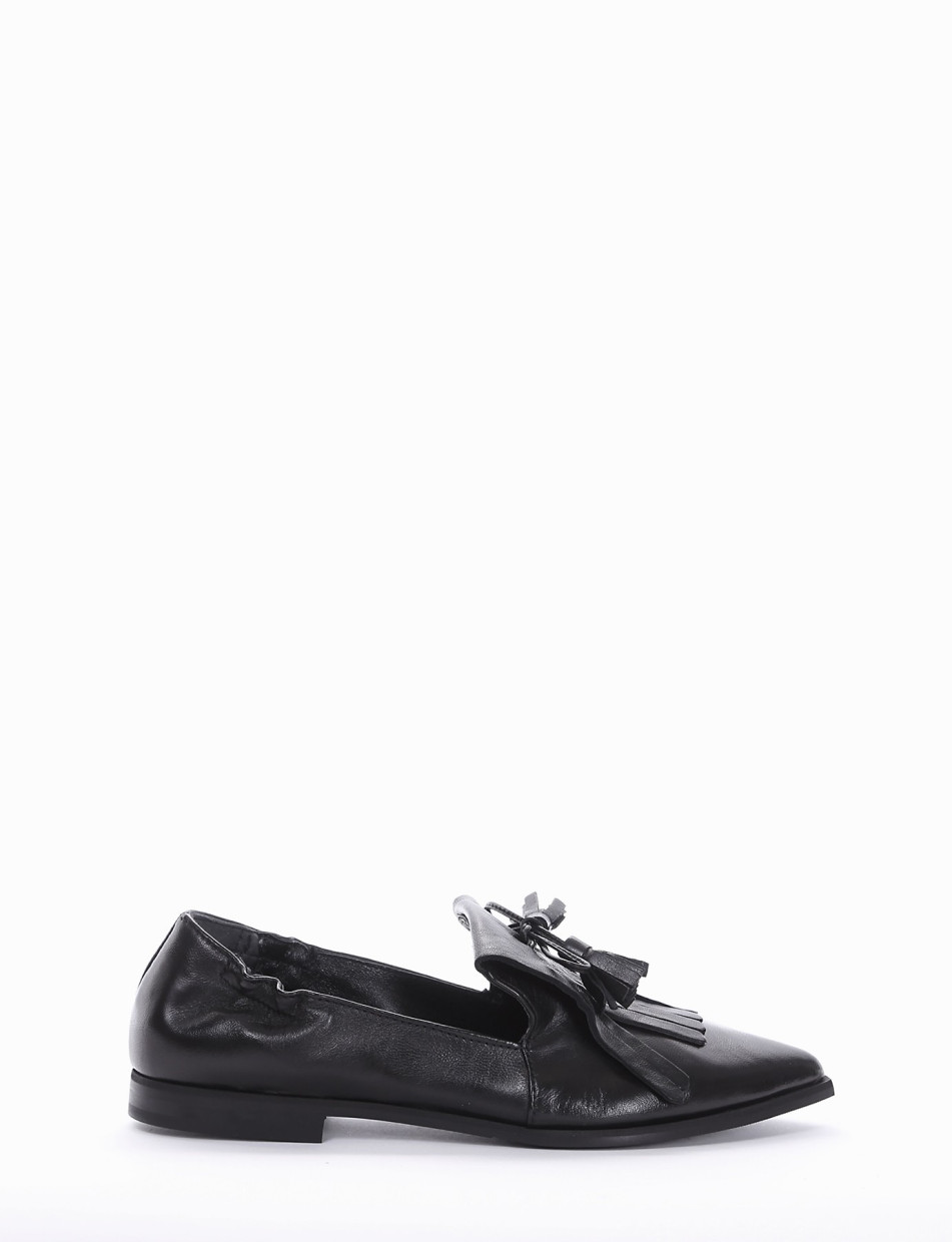 Loafers heel 1 cm black leather