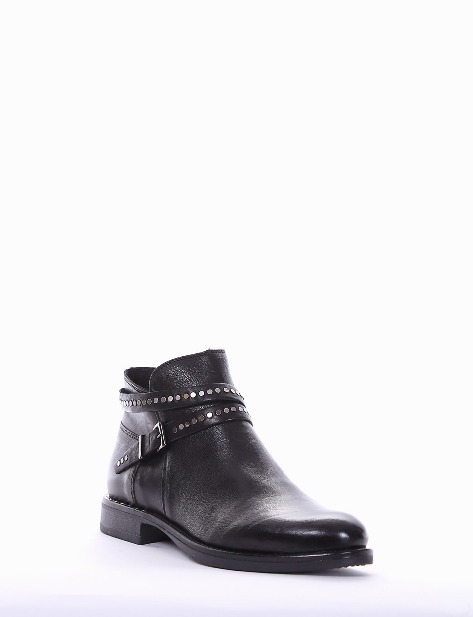 Low heel ankle boots heel 2 cm black leather