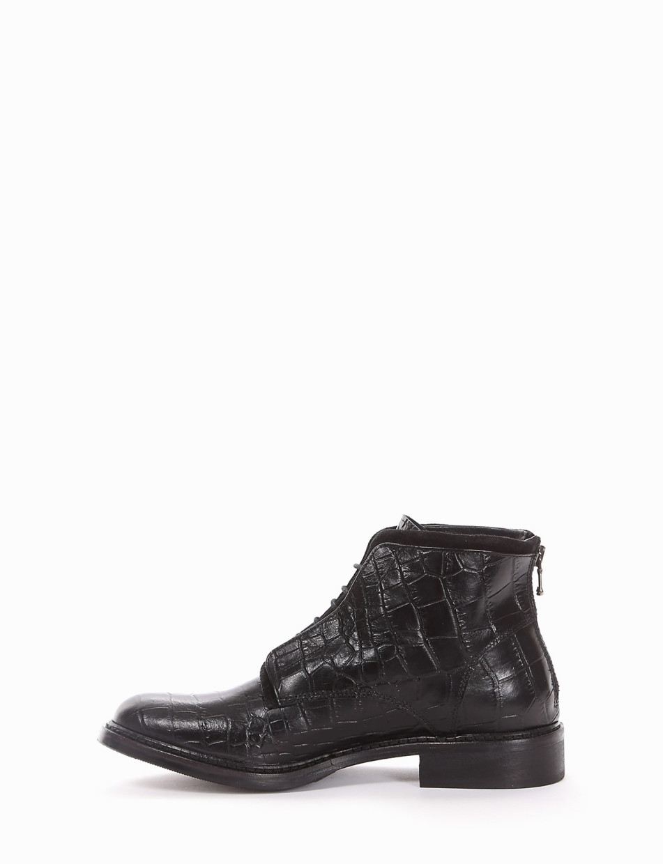 Combat boots heel 2 cm black coconut