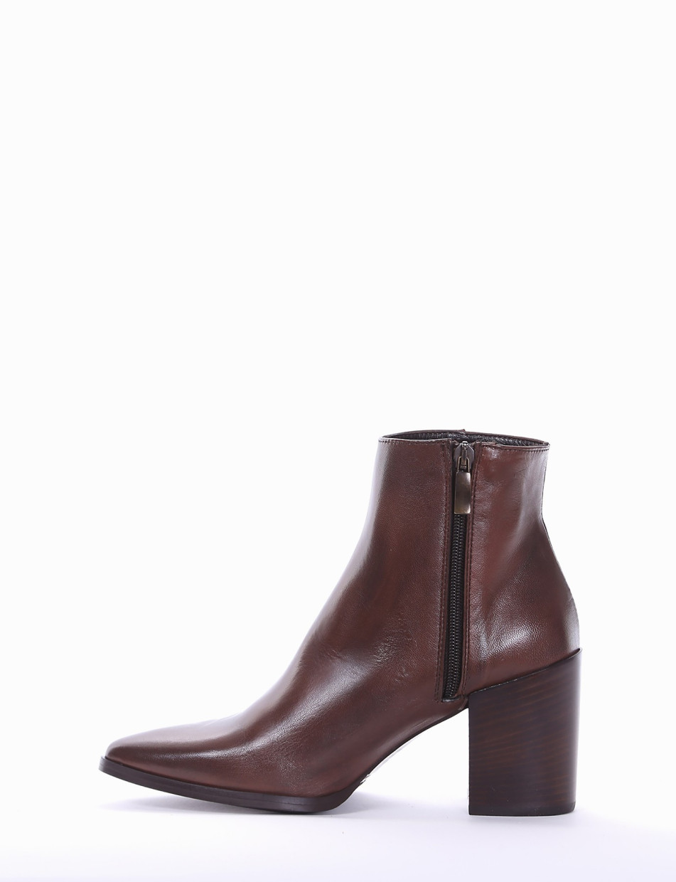 High heel ankle boots heel 8 cm brown leather