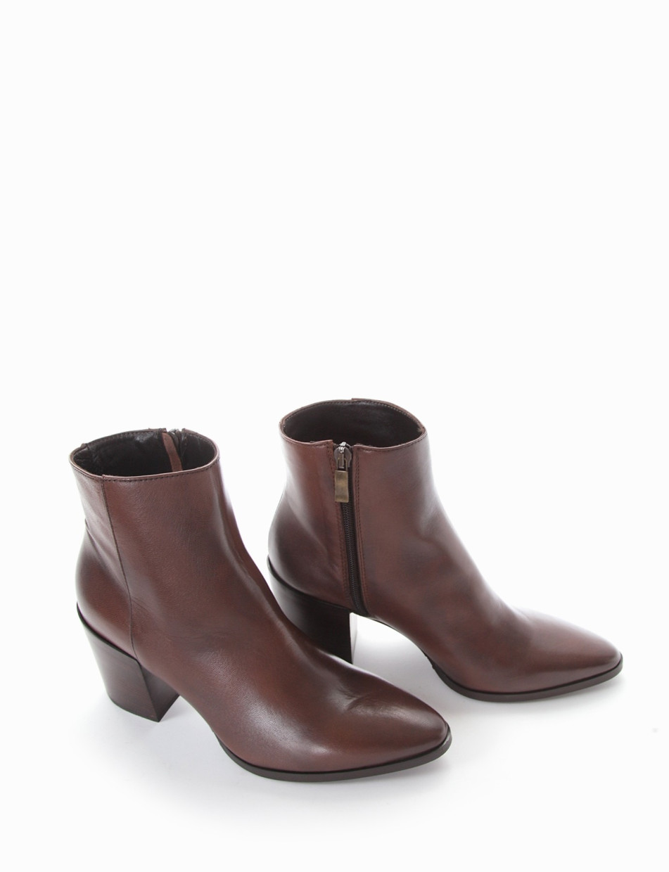 High heel ankle boots heel 8 cm brown leather