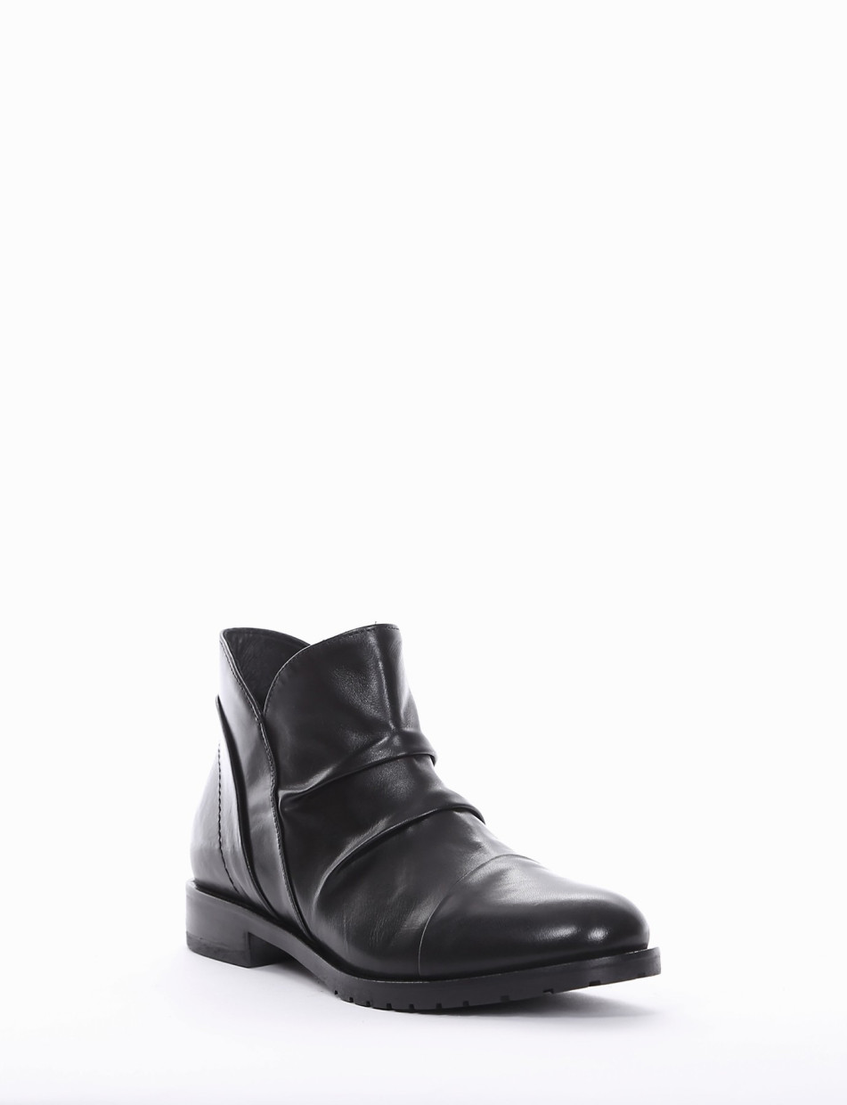 Low heel ankle boots heel 2 cm black leather