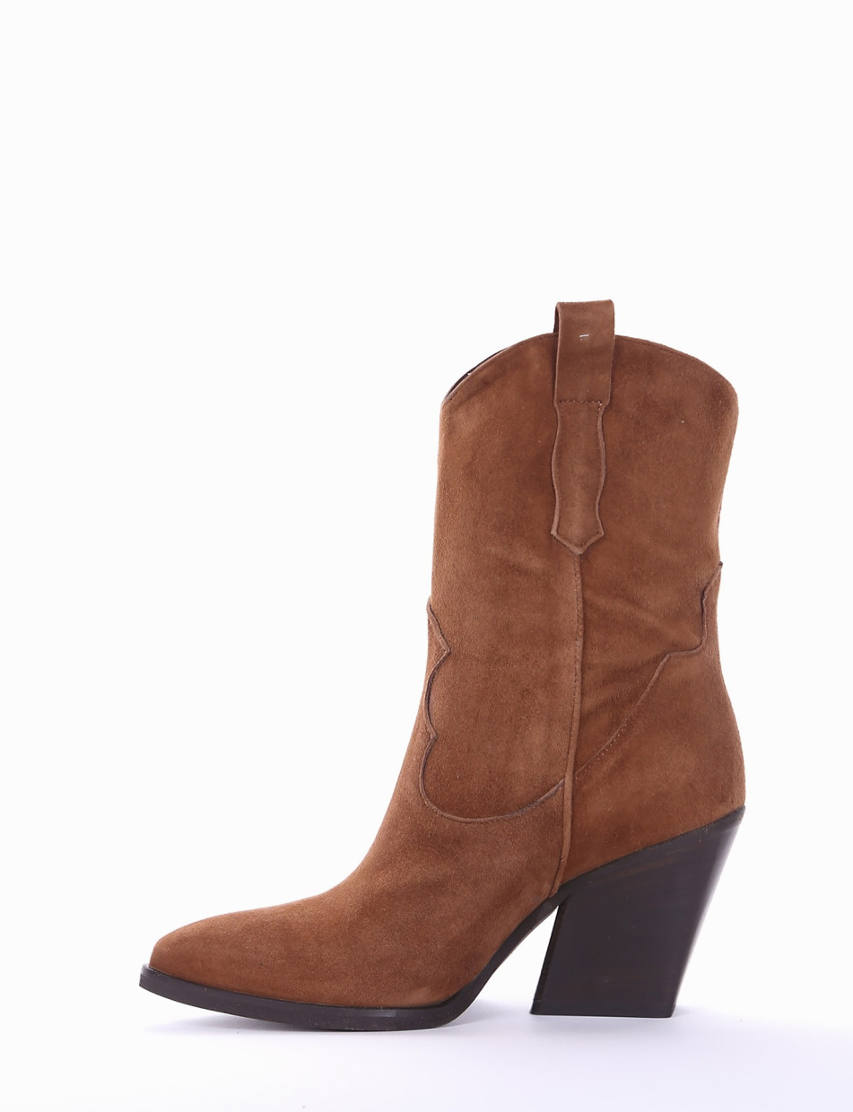 High heel ankle boots heel 7 cm brown chamois