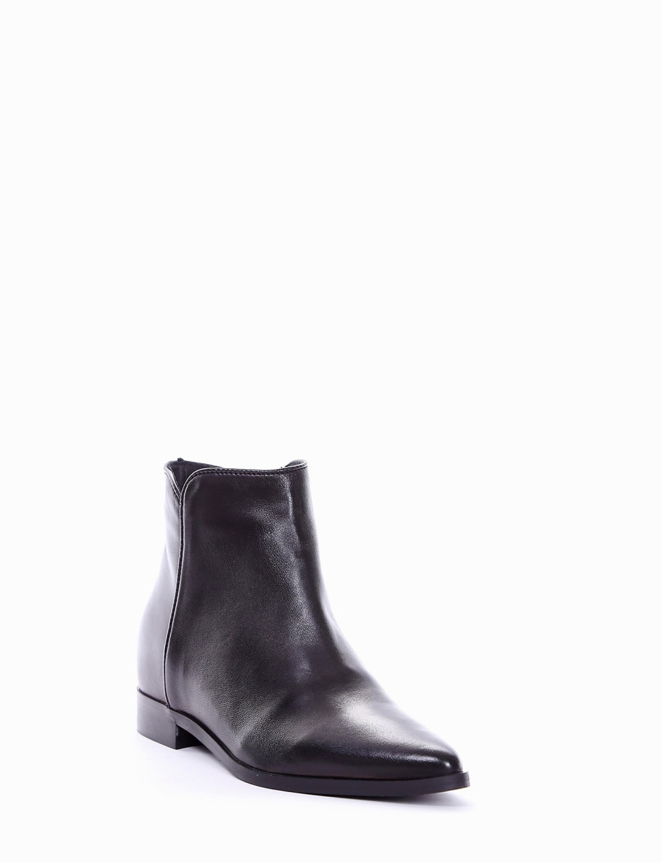 Low heel ankle boots heel 2 cm black leather