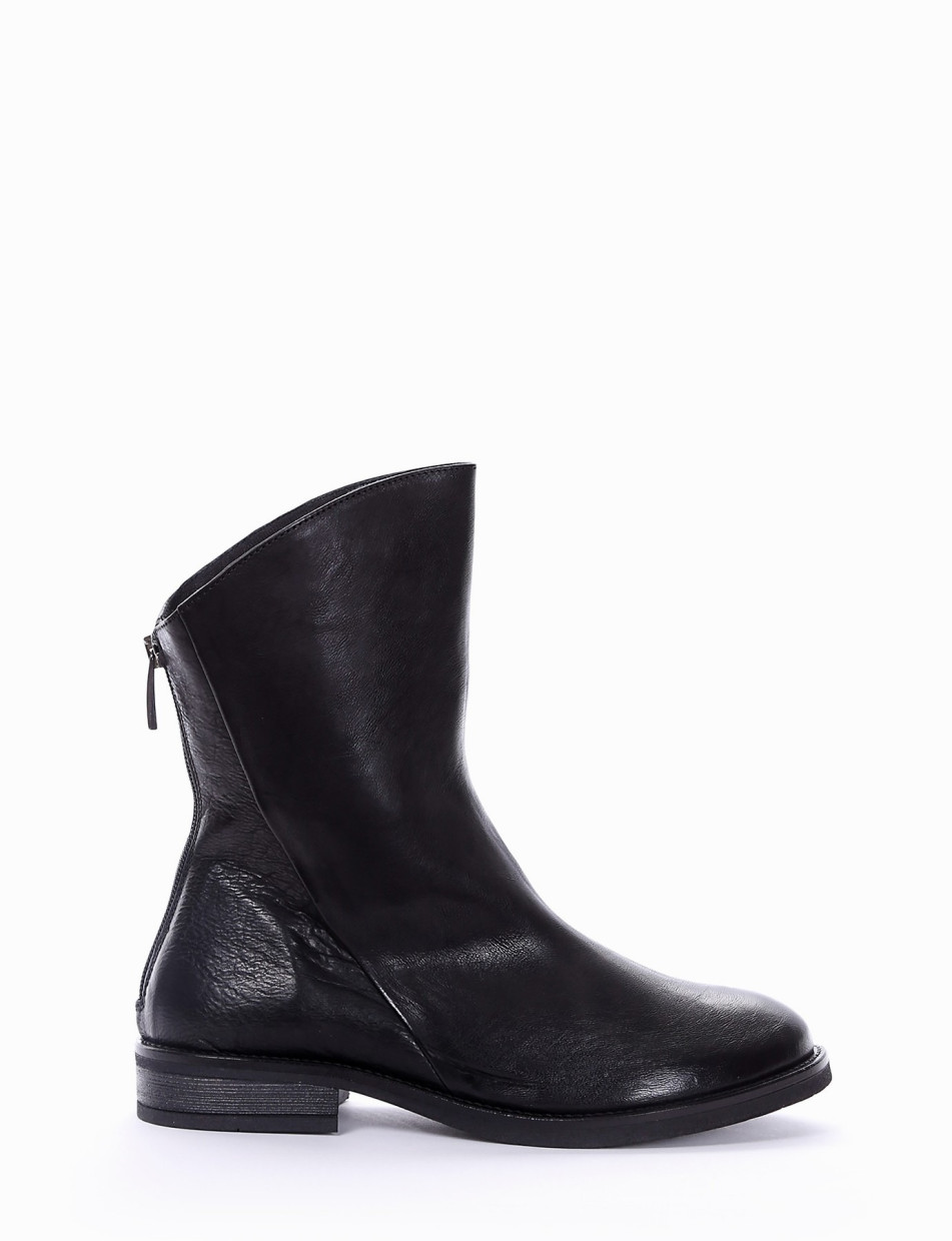 Low heel ankle boots heel 2 cm black leather