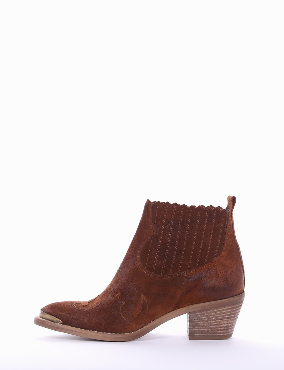 High heel ankle boots heel 5 cm brown chamois