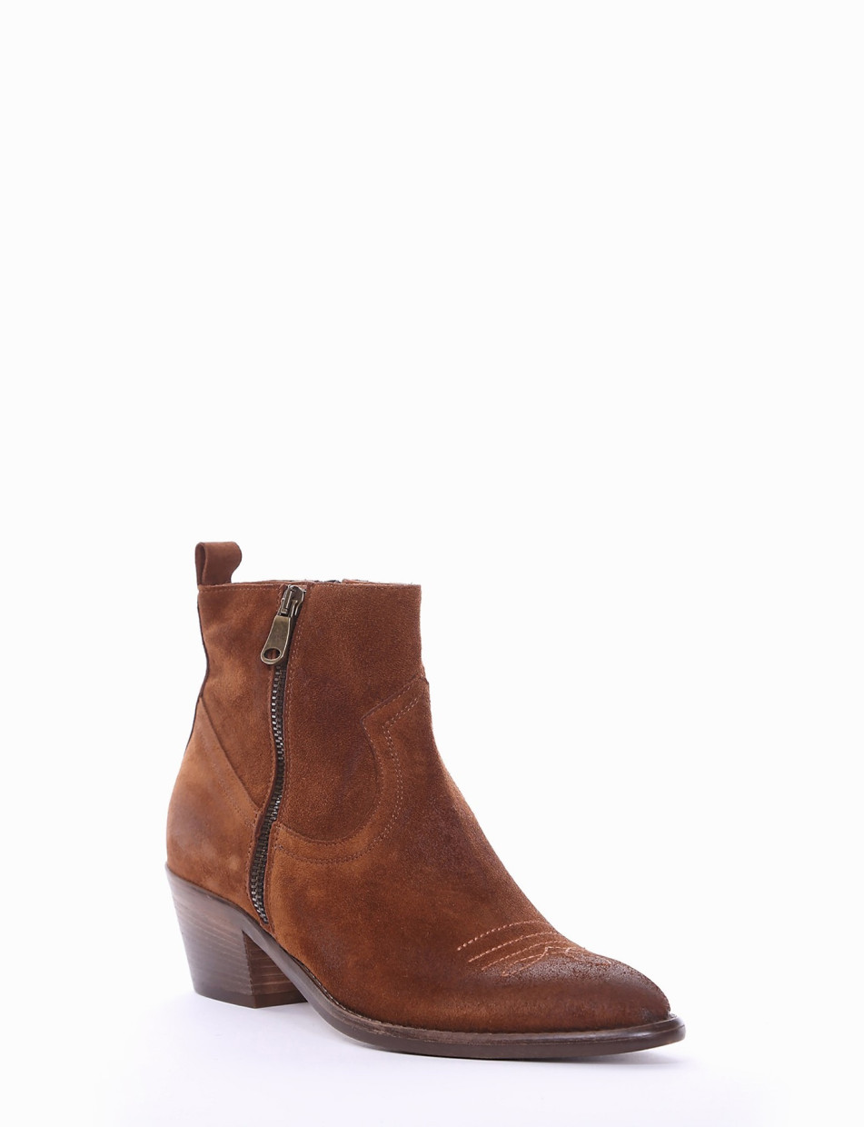 High heel ankle boots heel 5 cm brown chamois