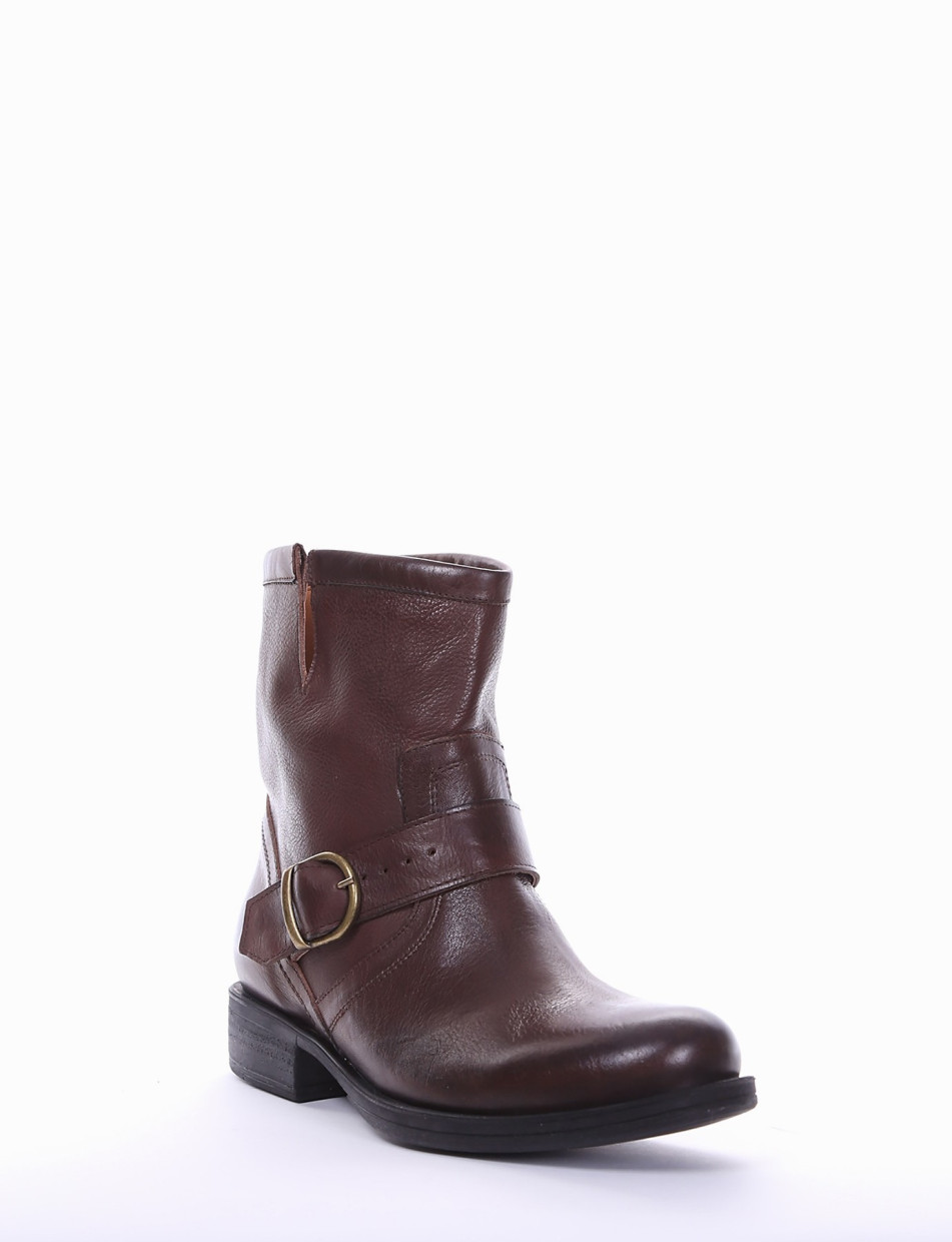 Low heel ankle boots heel 3 cm brown leather