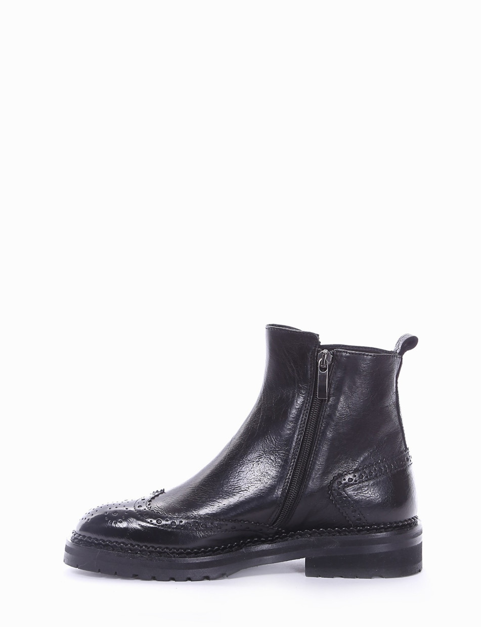 Low heel ankle boots heel 2 cm black leather