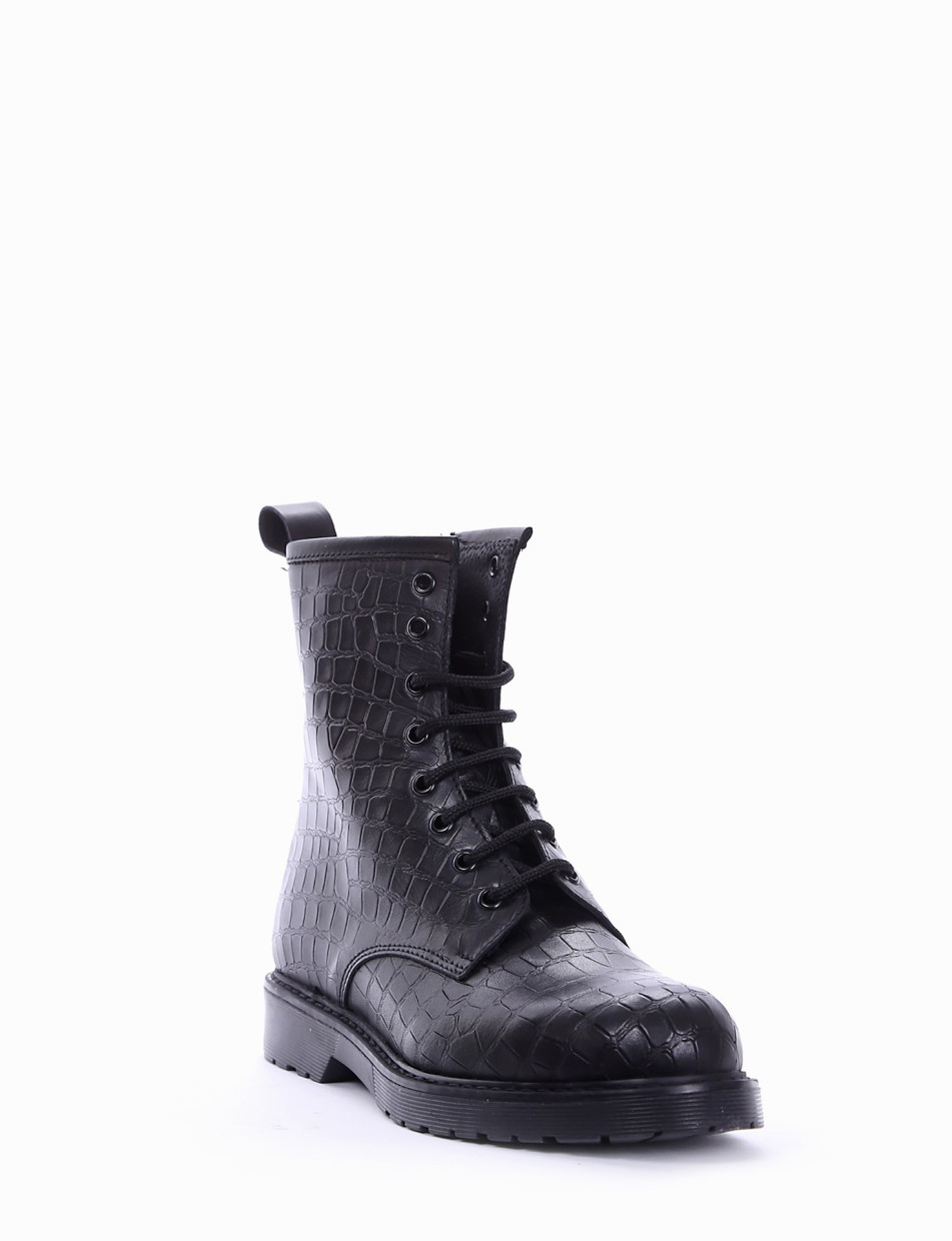 Combat boots heel 2 cm black coconut