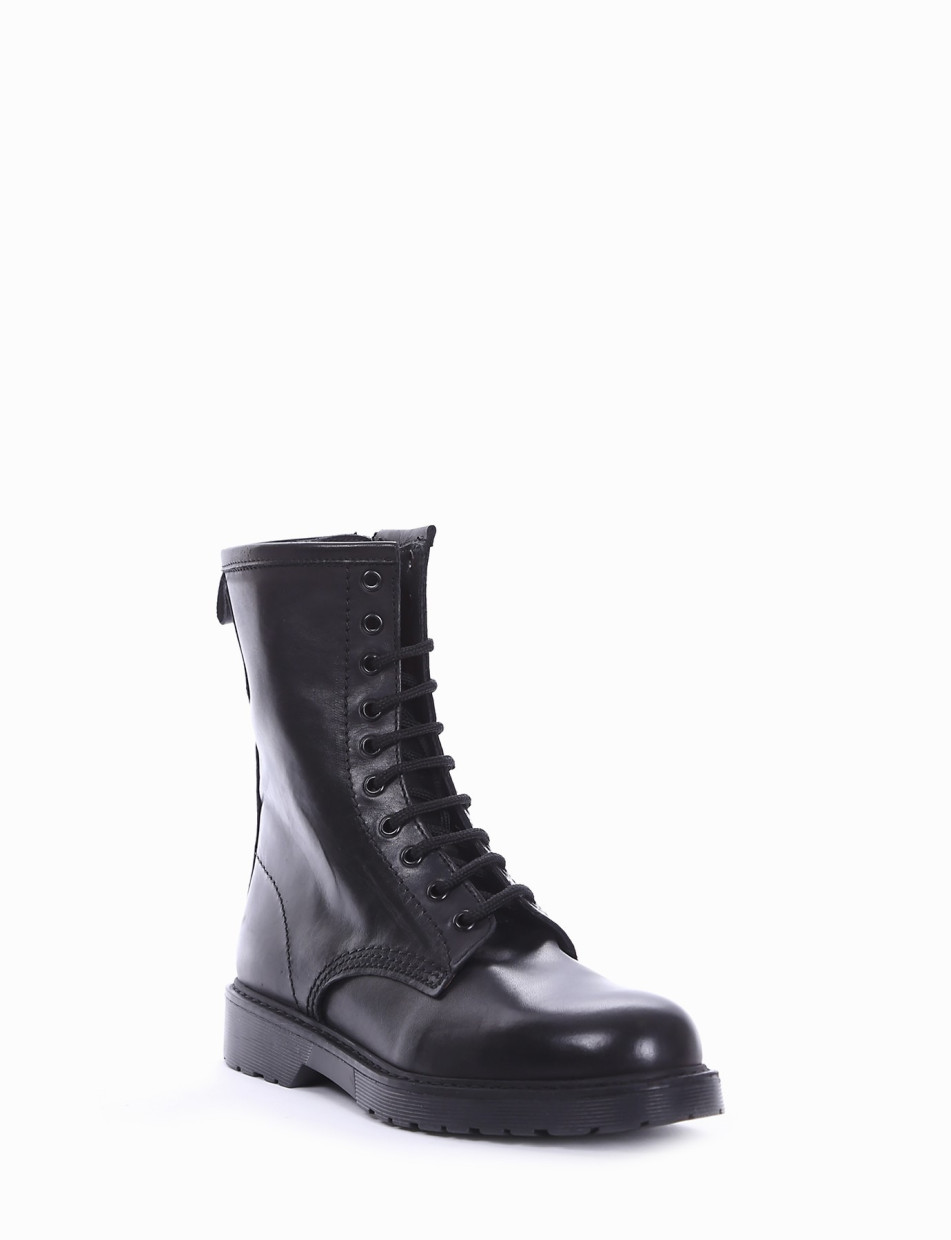 Combat boots heel 2 cm black leather