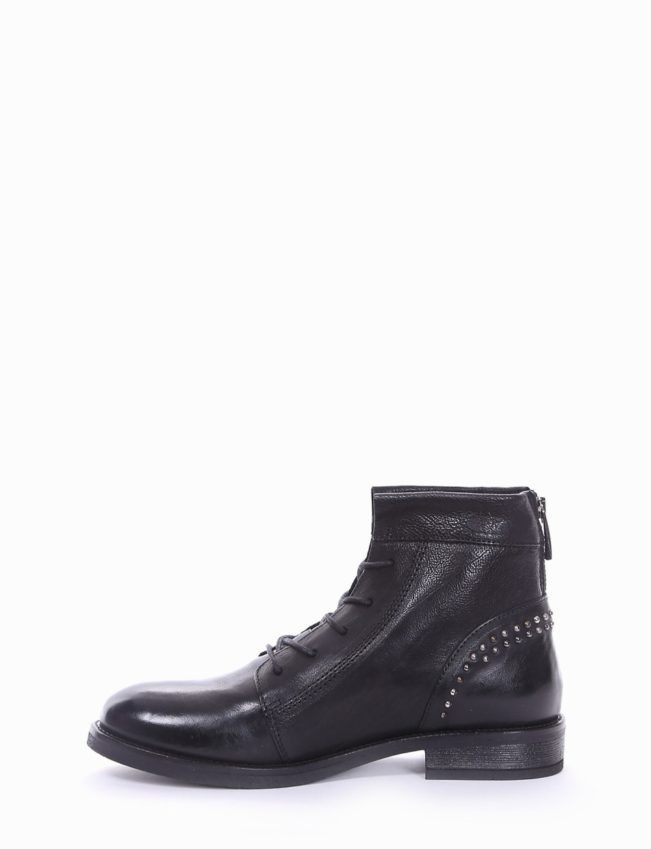 Combat boots heel 2 cm black leather