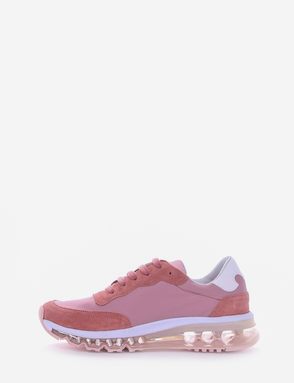 Sneakers pink leather