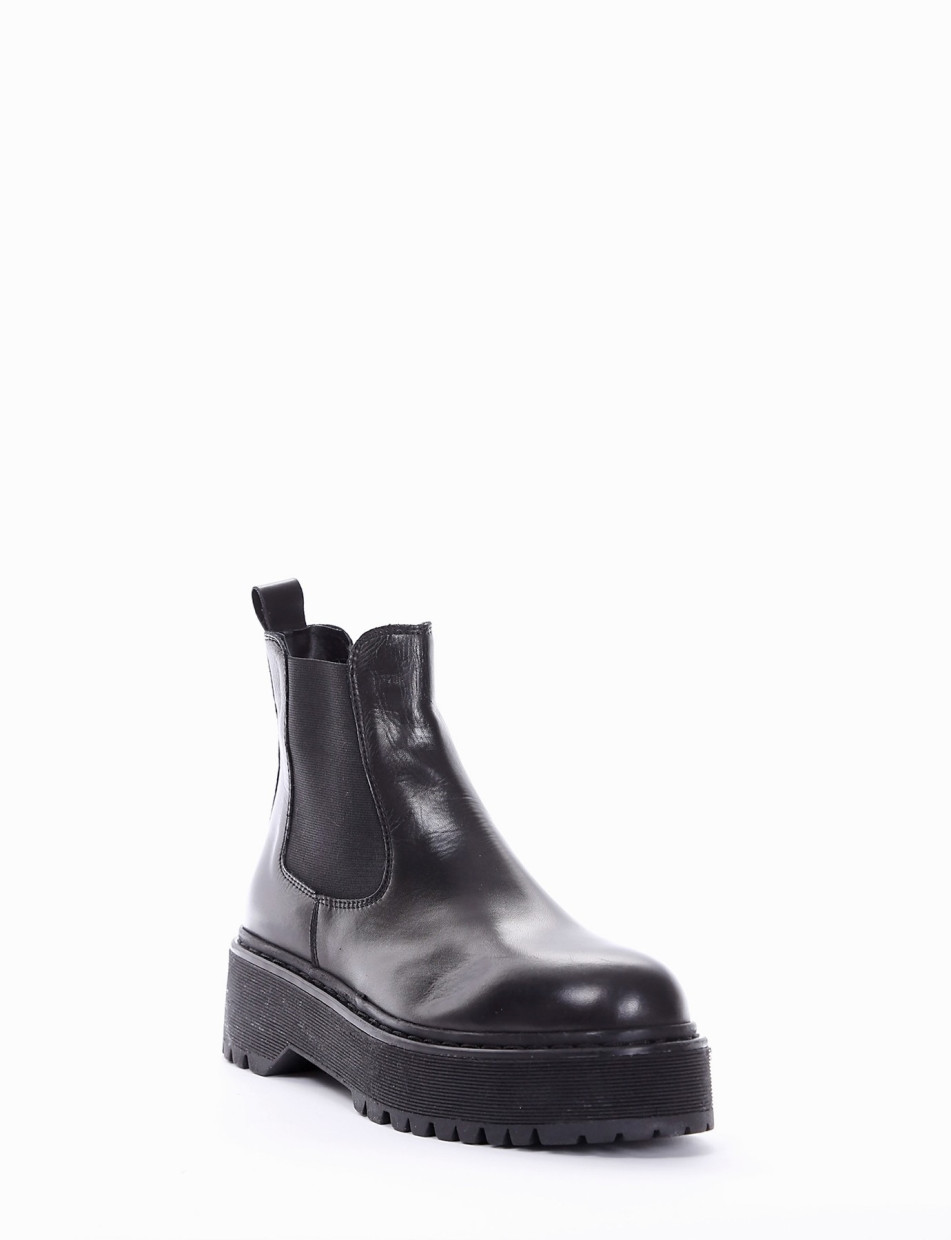 Low heel ankle boots heel 3 cm black leather