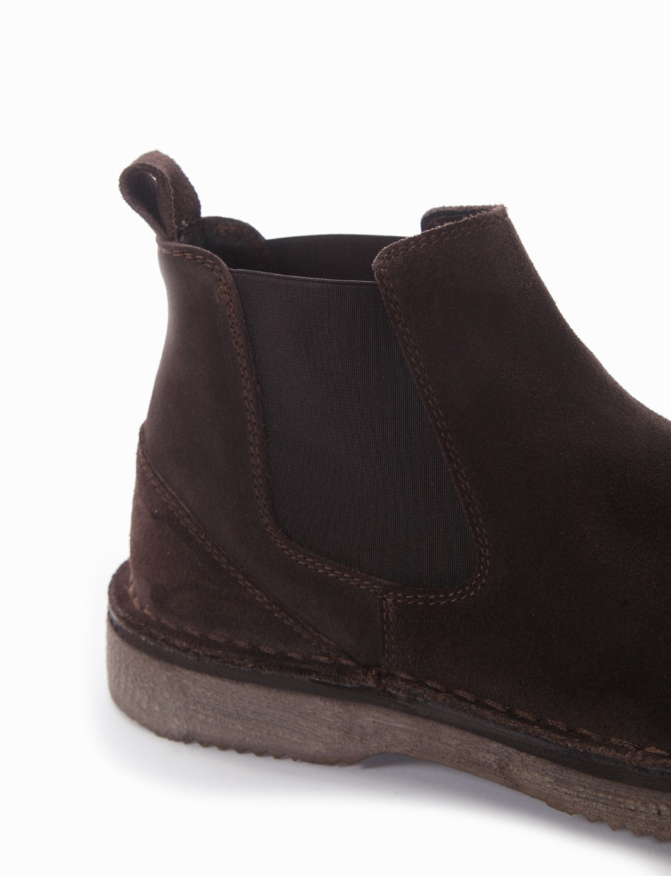 Ankle boots heel 2 cm dark brown chamois