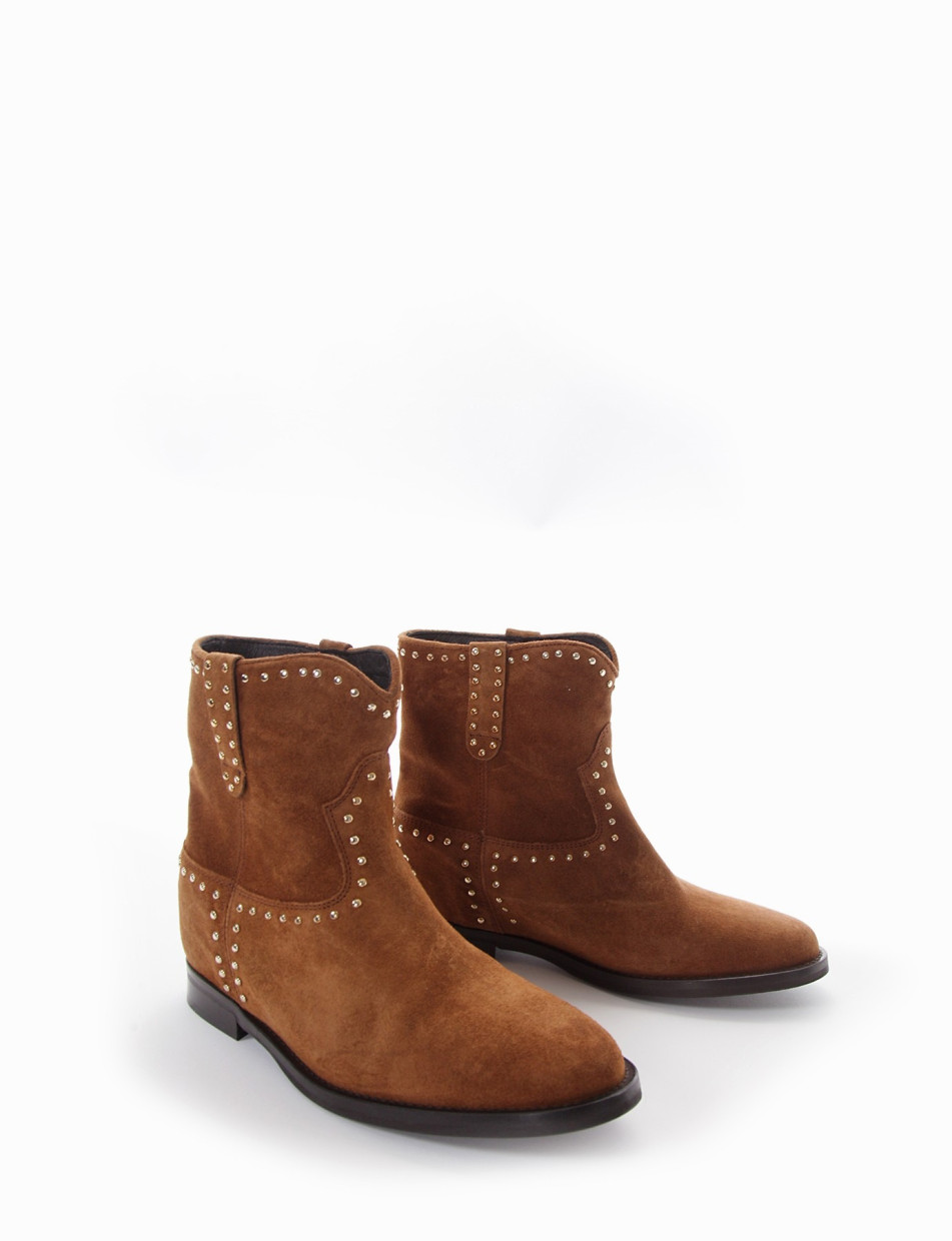 Low heel ankle boots heel 2 cm brown chamois