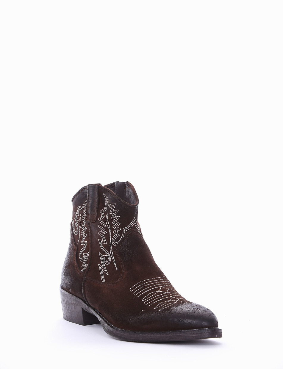 Low heel ankle boots heel 2 cm dark brown chamois