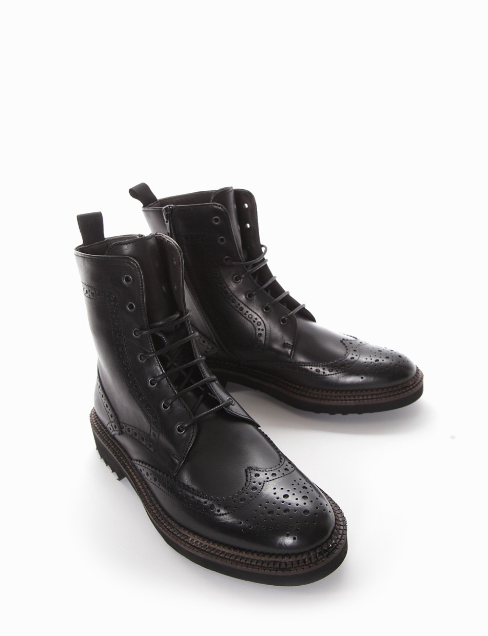 Combat boots heel 2 cm black leather