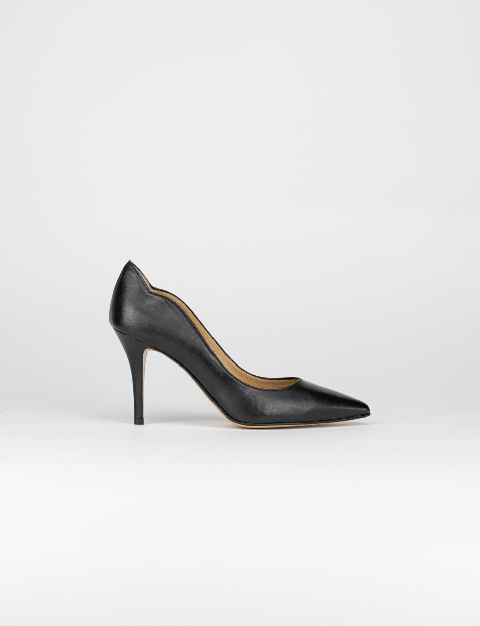 Pumps heel 7 cm black leather