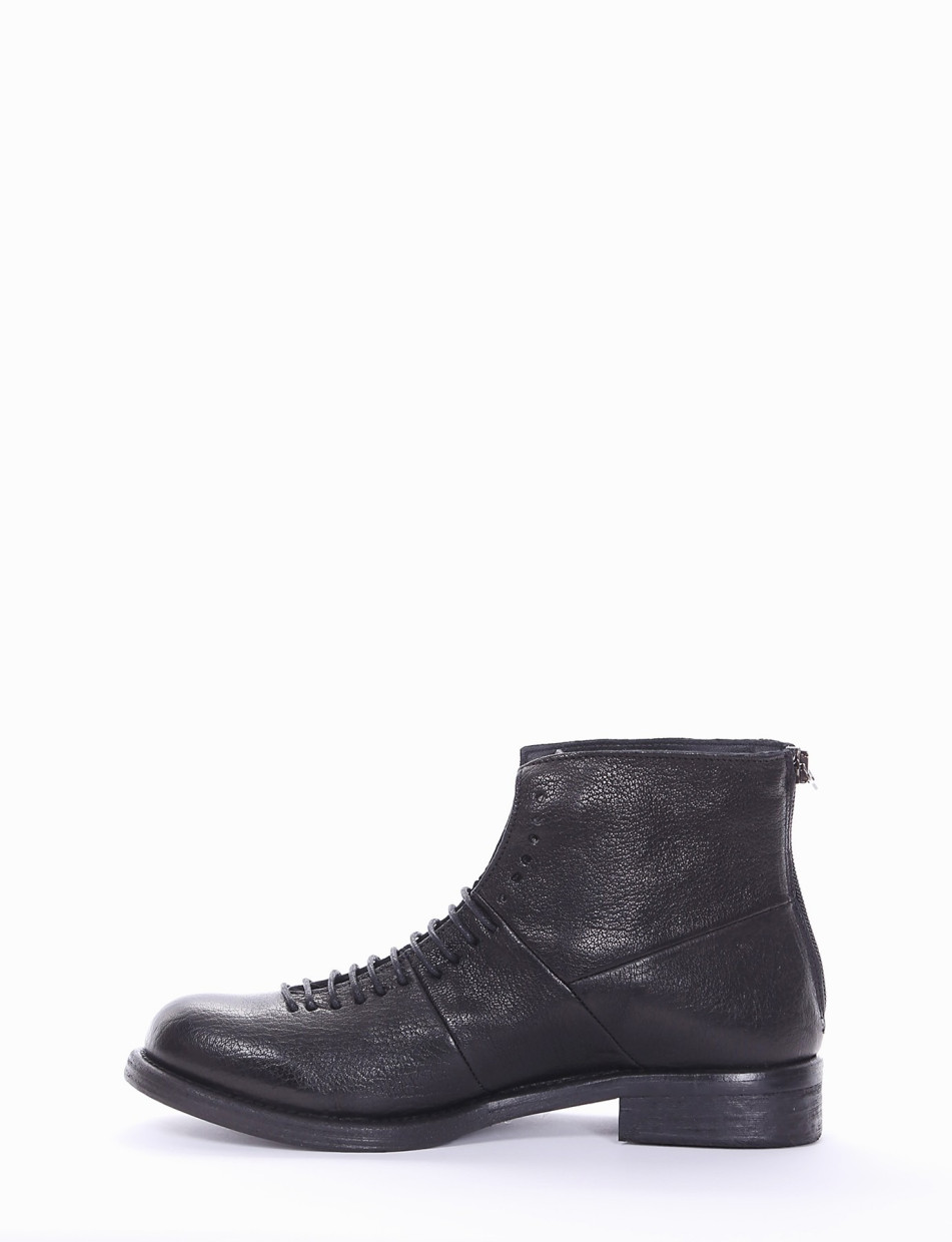 Combat boots heel 2 cm black leather