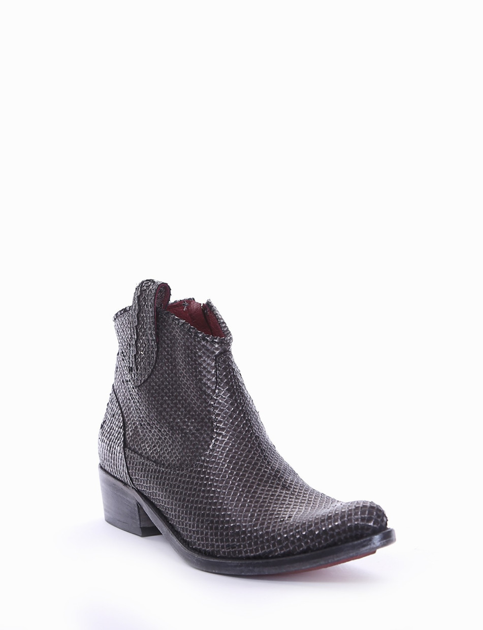 Low heel ankle boots heel 2 cm grey python