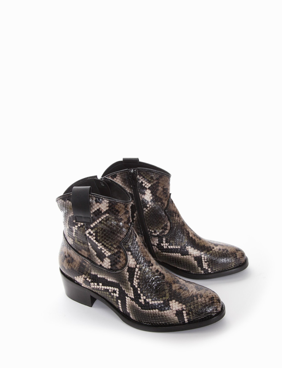 Low heel ankle boots heel 3 cm green python