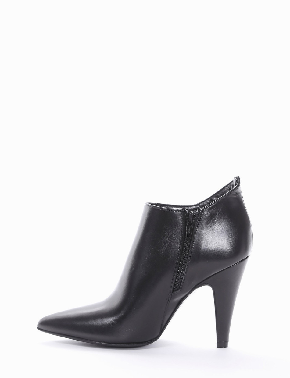 High heel ankle boots heel 10 cm black leather